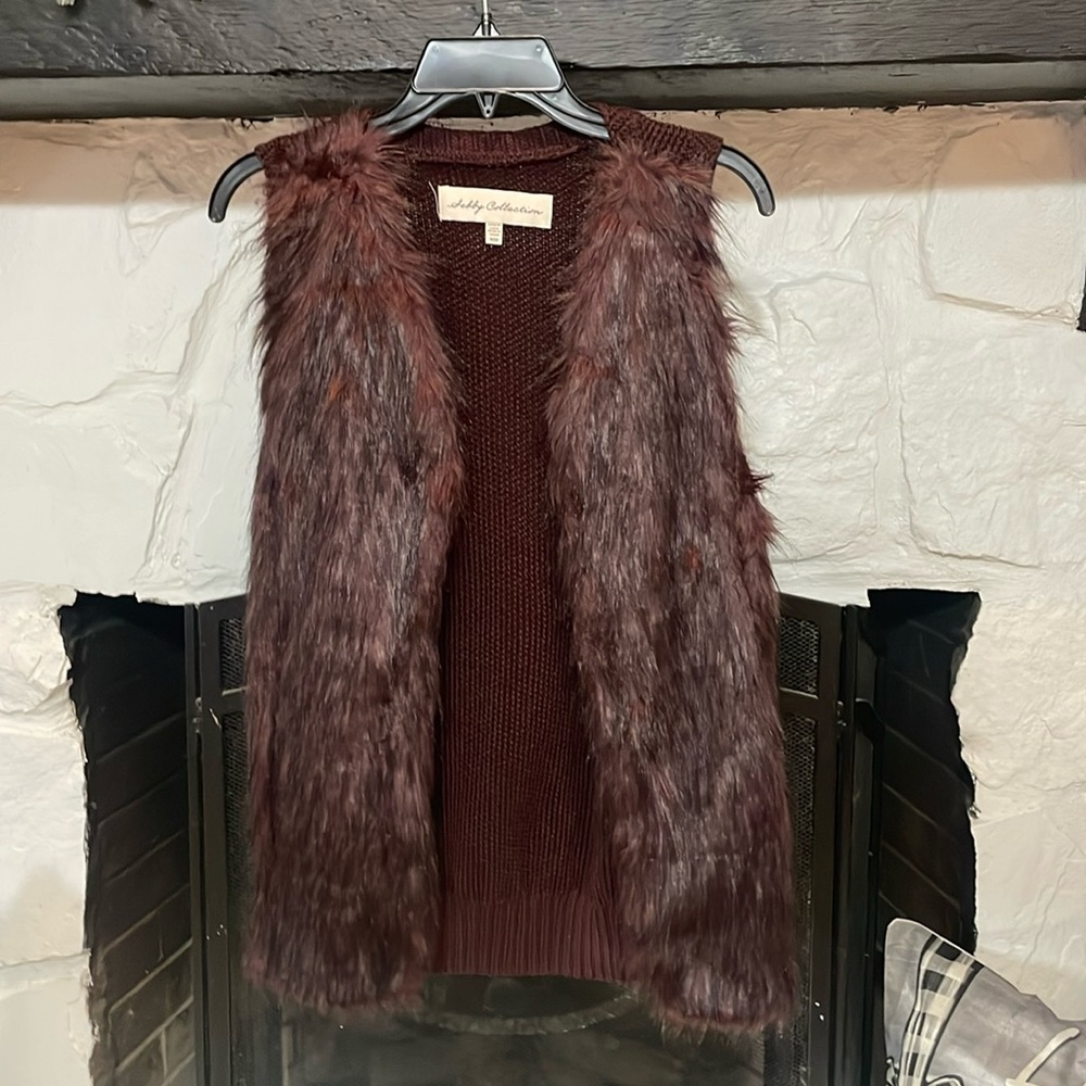 Sebby Vest Womens Size Medium Dark Burgundy Plush Faux-Fur Indie Rock Like new